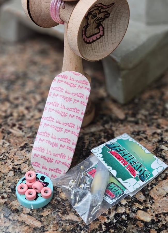 Sundune Kendama × Pipsqueak Collab