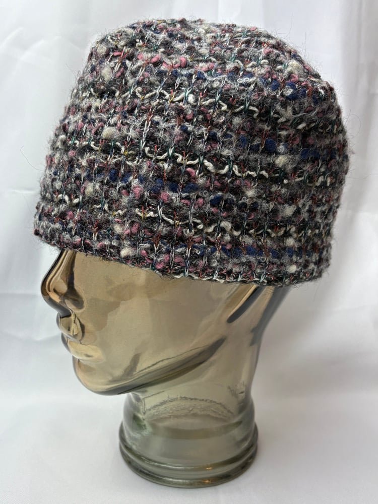 PINK AND GREY KNIT BEANIE | Lizard Stuff