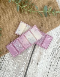 Image 2 of Rose Wonderland Scented Snap Bar