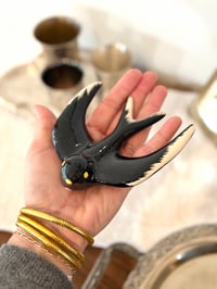 Image 5 of Hirondelle en céramique