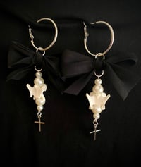 Snake Vertebrae Earrings w/ Black Bows