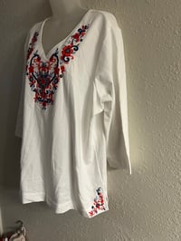 Image 12 of New XL Susan Graver Top #760*12