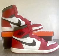 Image 2 of Jordan 1 Retro High OG Chicago Lost and Found