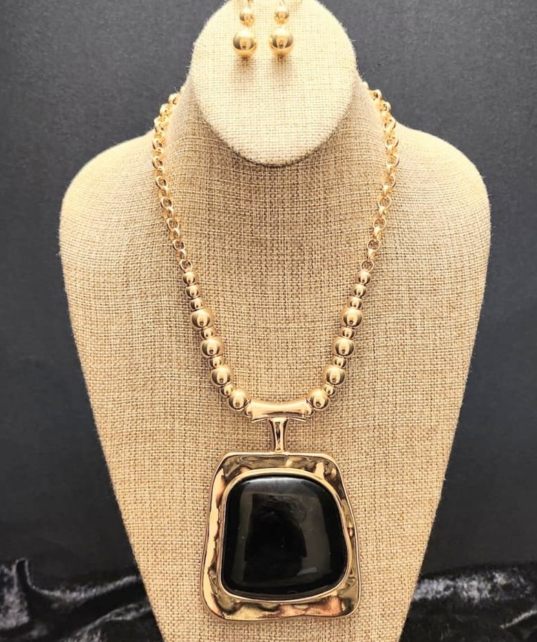 Image of Gold & Black Squared Necklace Set 