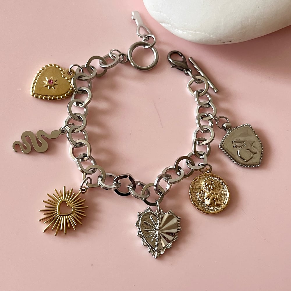 Image of Round Chain Charm Bracelet - Four