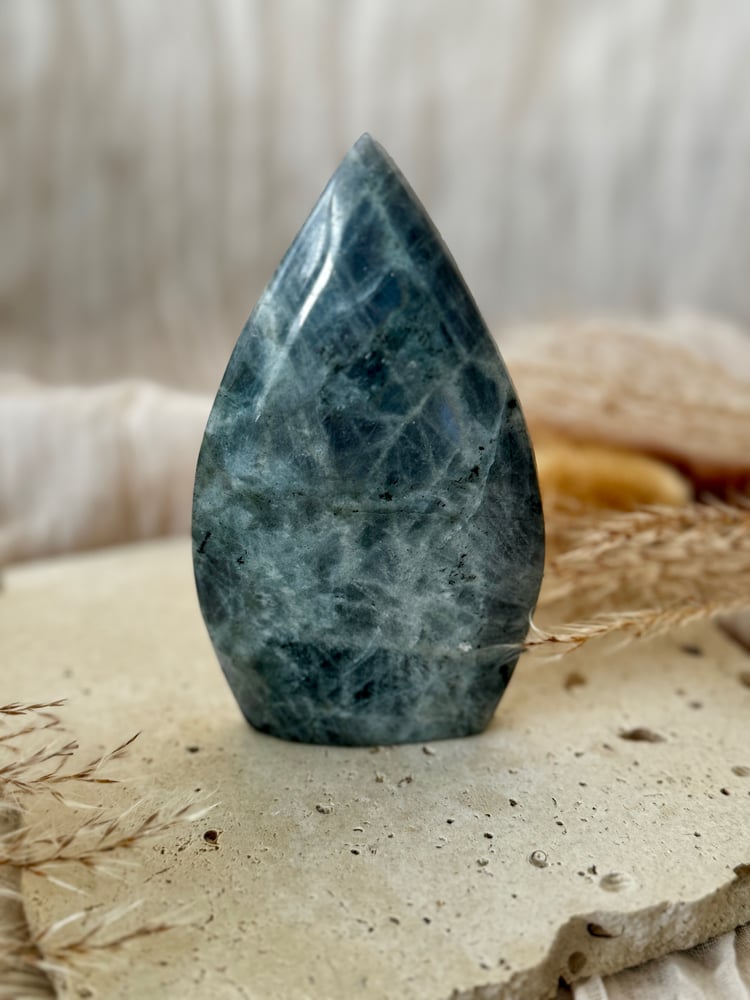 Image of Labradorite Teardrop