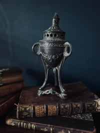 Image 1 of Réservé! Encensoir époque Art Nouveau, en régule, fin 19ème siecle