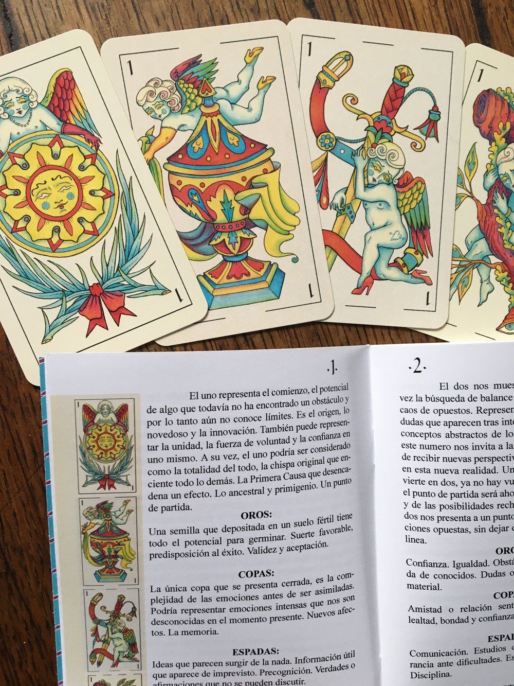 Nomenclaturas (Non-binary spanish playing cards )