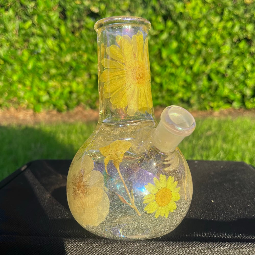 Image of citrine & yellow flowers holographic 6”