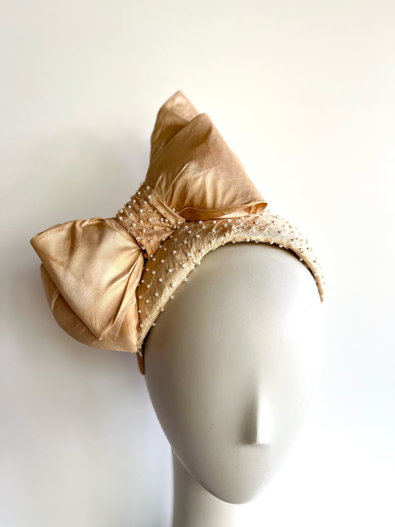 Image of Deep cream silk bandeau.