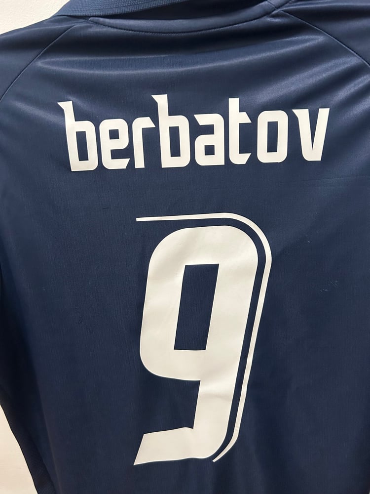 Image of  Tottenham Hotspur “BERBATOV 9” Away Shirt + UEFA patch (L)