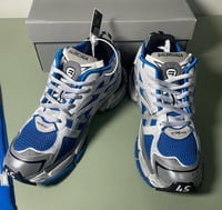 Image 3 of UNISEX SKY BLUE LIMIT SET