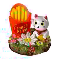 Image 1 of Lucky Cat Loves French Fries