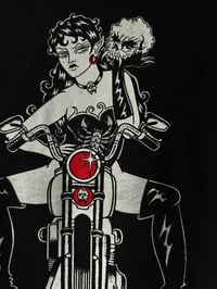 Image 3 of NEVER SURRENDER T-SHIRT 