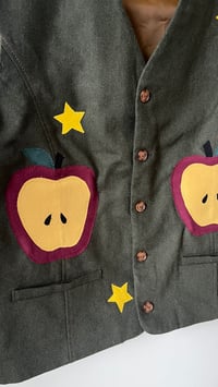Image 4 of L- Wool Apple sweater vest 