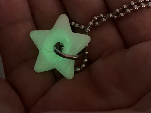 Image of glow in the dark star