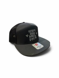 Grey 5 panel (graffiti)