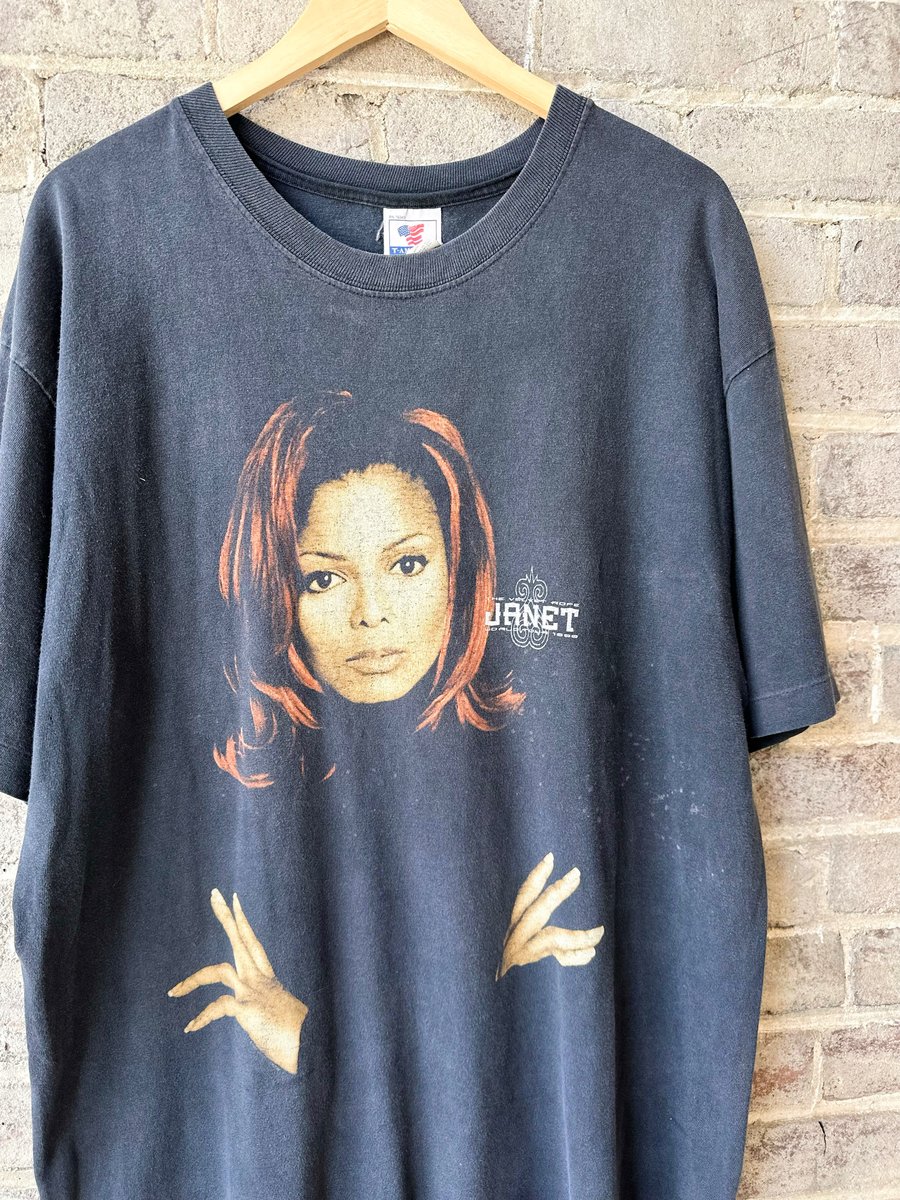 Image of 1998 VINTAGE “ THE VELVET ROPE WORLD TOUR 1998” CONCERT TEE, SIZE: XL