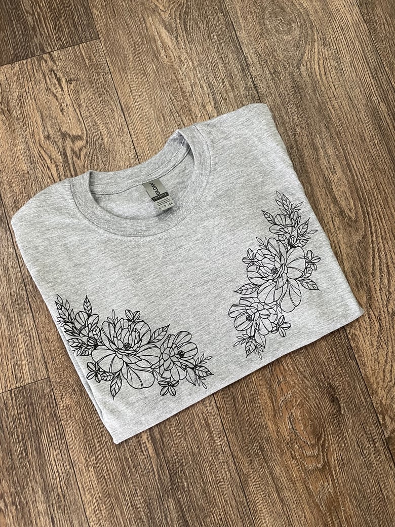Image of Floral T-shirt (grey)