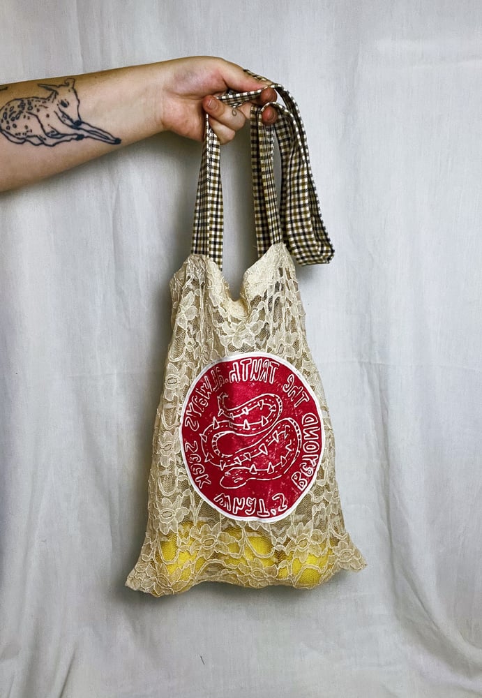 Image of lace TOTEBAG