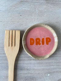 Image 2 of Pink & orange Drip spoon rest.