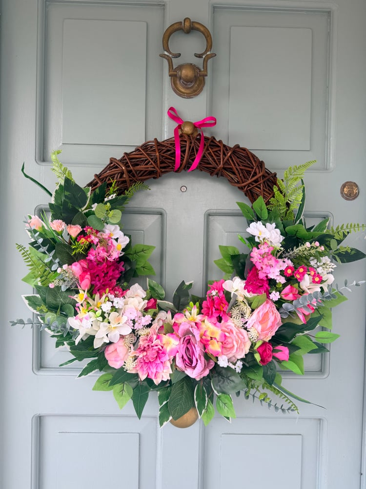 Image of 45cm Wicker Pink 