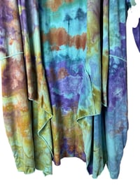 Image 4 of 3XL Drapey 3/4 Sleeve Cardigan With Pockets in Cool Earthy Watercolor Ice Dye