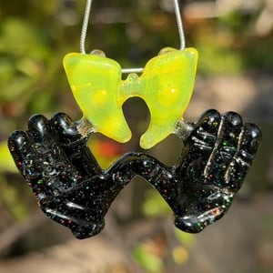 Image of Crushed Opal Wu Hands