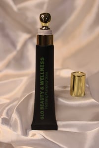 Image 5 of Cooling Shimmer Clear Lip Gloss ❄️