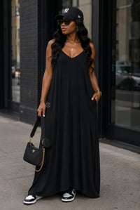 Image 1 of Black DIVA Maxi with Pockets