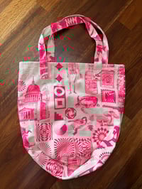 Image 2 of Pink Sand Bag M