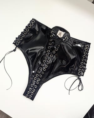 Image of SAMPLE - Infinity Lace Up Hotpants in black PVC II (Size S)