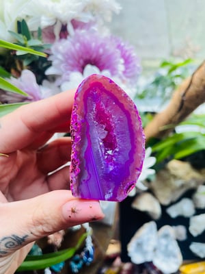 Image of Free standing gate geode 