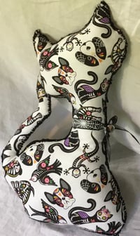Image 2 of Day of the Dead Cat