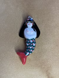 Image 4 of Lil Mermaids - platinum lustre