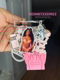 Image 3 of Jayda In Pink 