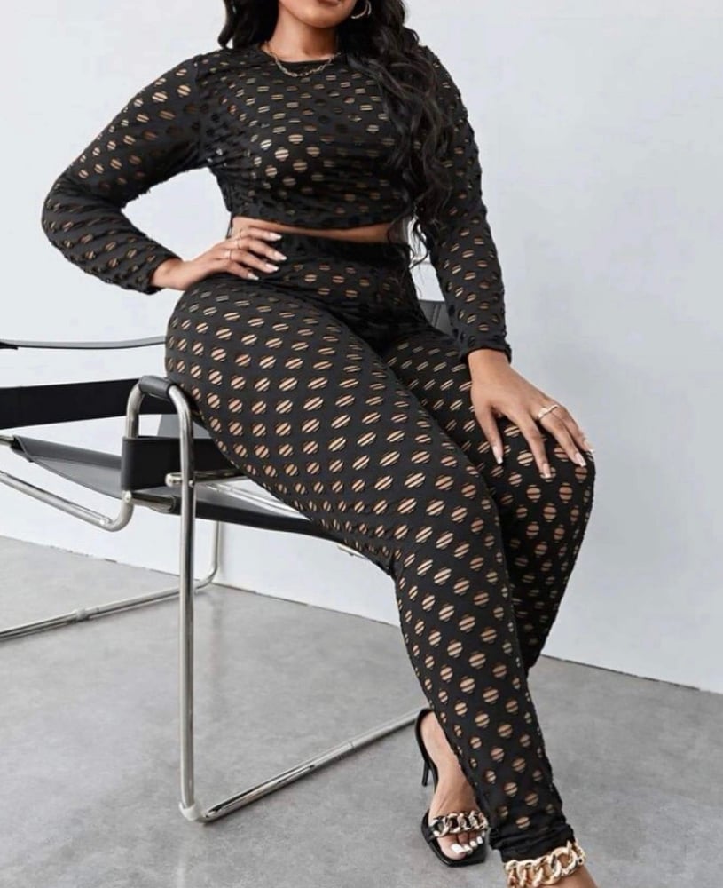 Image of Hollow Out Crop Top & Skinny Pants Without Lingerie