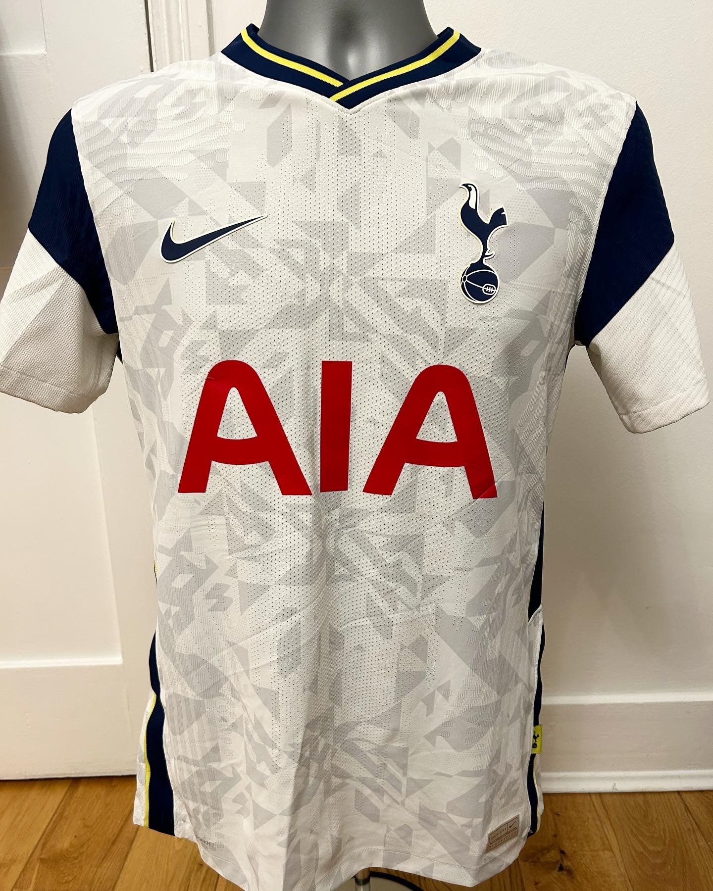 Image of Vaporknit Tottenham “BALE 9” 2020/21 Home Shirt + UEL patches (S)