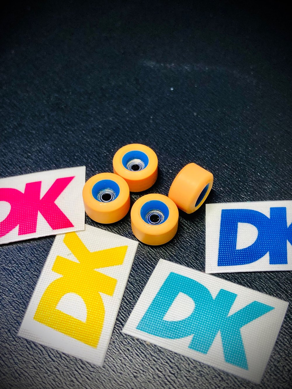 DK Orange/blue core pro wheels