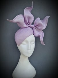 Image 3 of Parisisal 'Bowie' in Light Lavender 