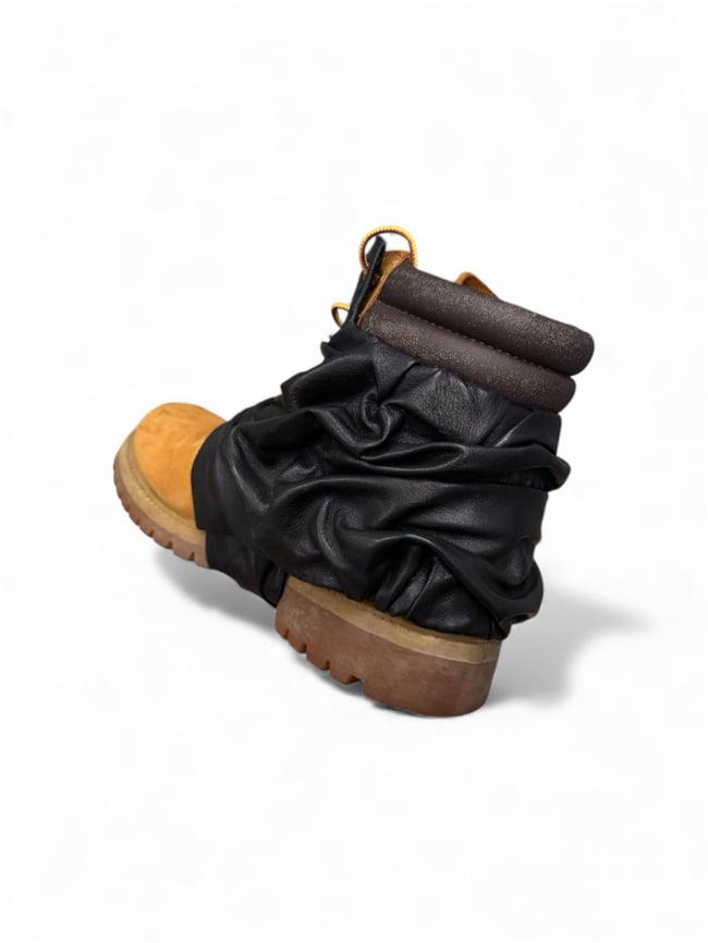 Creased Leather Timberland Cover