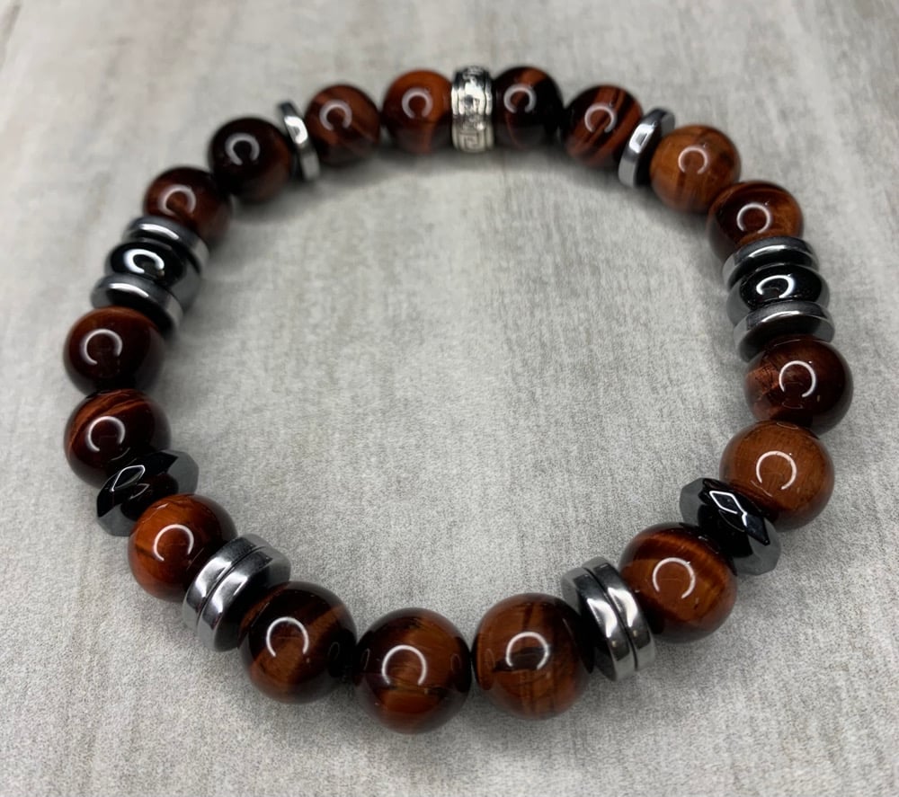 Image of Distinguished 2