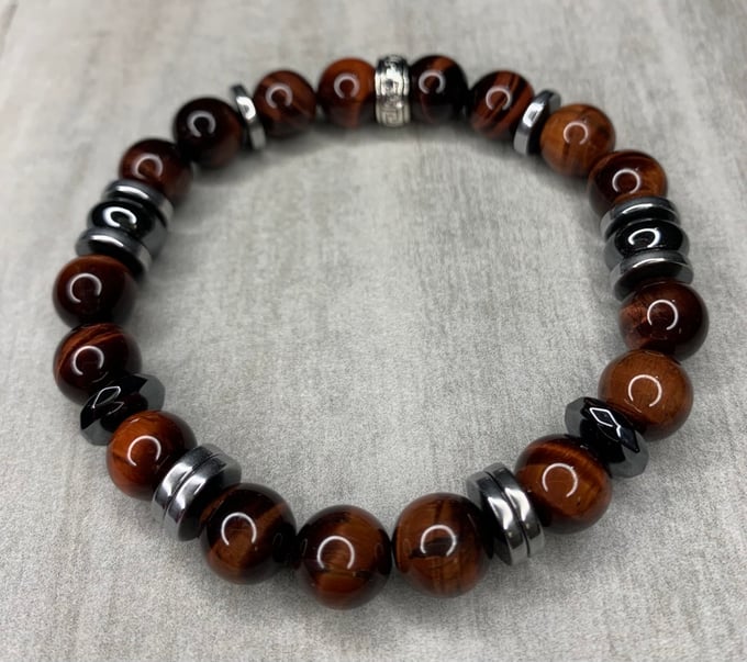 Image of Distinguished 2