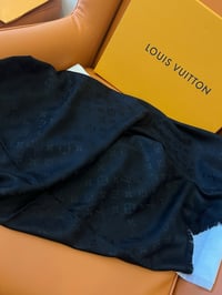 Image 23 of LV15 Scarf