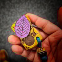 Image 3 of Orchid Crush Leaf Coin