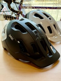 Image 2 of POC AXION Casque de vélo 