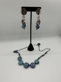 Image 5 of Matching Swirly Bead Necklace and Earrings 