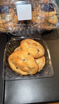 Image 1 of Chocolate Chip Cookies w/Walnuts 24pc