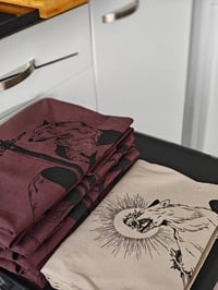 Image 1 of T-Shirts | The wolf pack