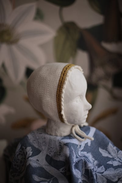 Image of Bonnet Lilly, Creme, size 6-12 months 